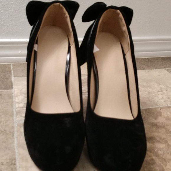 Bow heels size 37, 6/7 - Picture 2 of 4